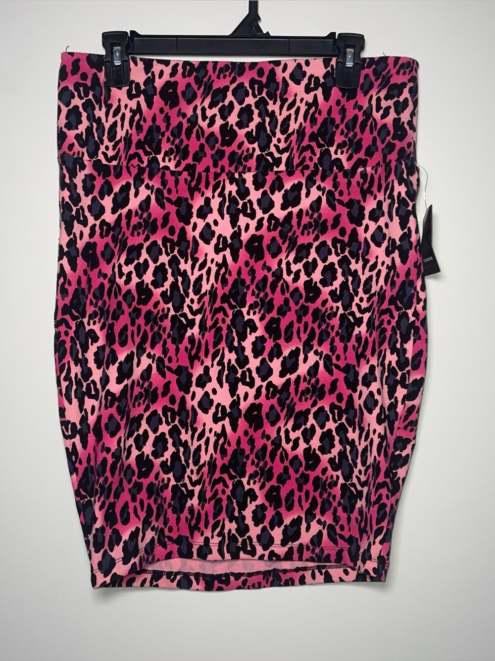 Torrid 0 Pink Cheetah Print Cotton Blend Pencil Skirt NWT Colorful Workwear Bold